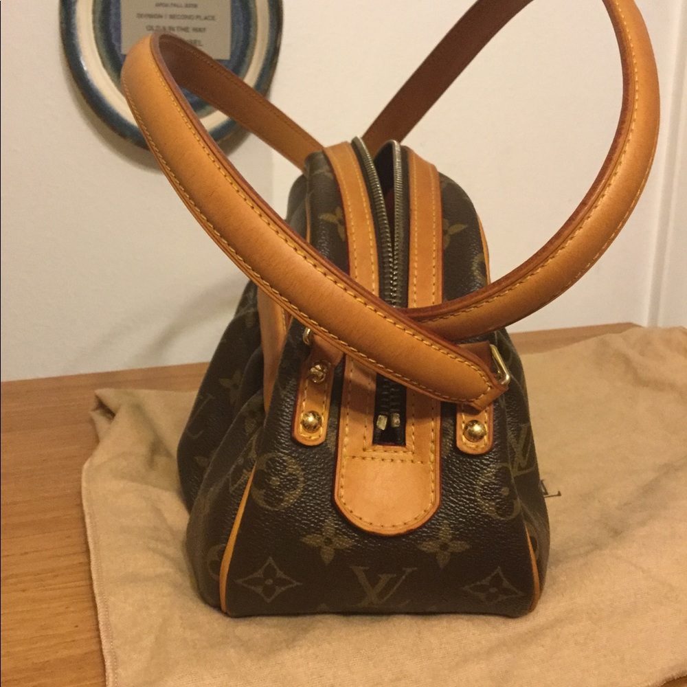 Louis Vuitton Vienna Klara SOLD ๐๐๐ - Picture 6 of 12